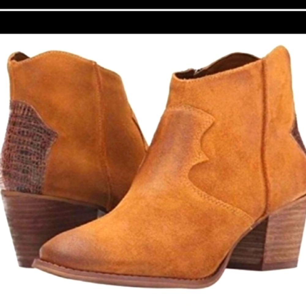 Marc Fisher Brown Stephani Suede Booties Bohemian Ankle Designer Summer Fall